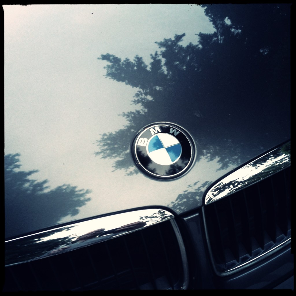 New old car / this one pushes the / old one pulled.