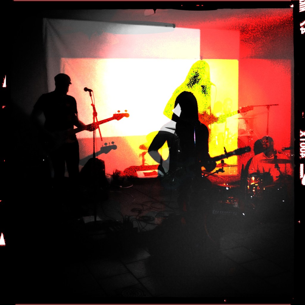 Dissidents defer / diffidence in order to / make a difference.