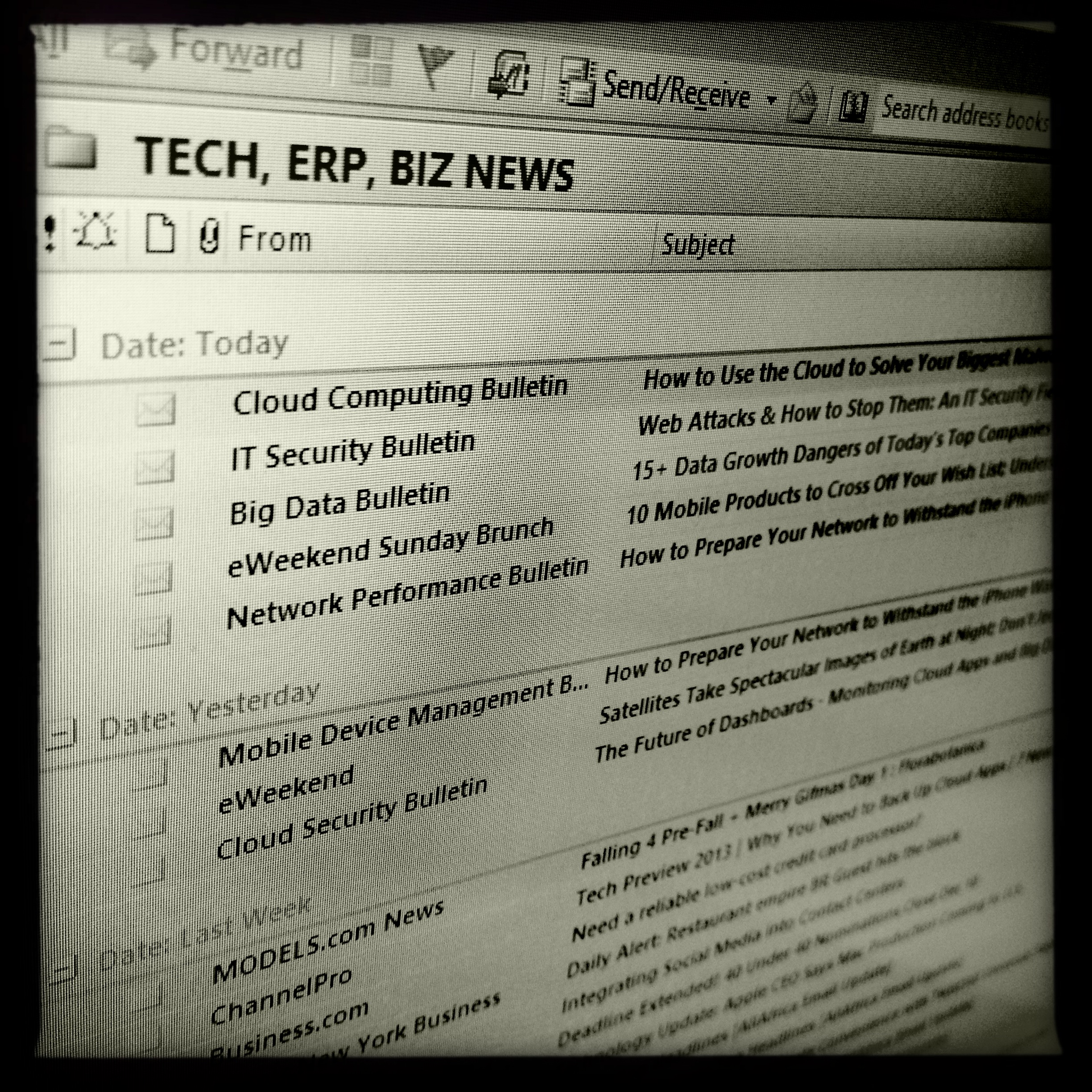 Virtual clutter / like dad I stack newspapers / my inbox is full. Haikumages