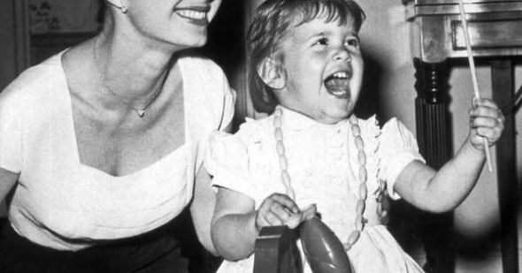 d458dac9e8f044e810c61bd844ec27a3