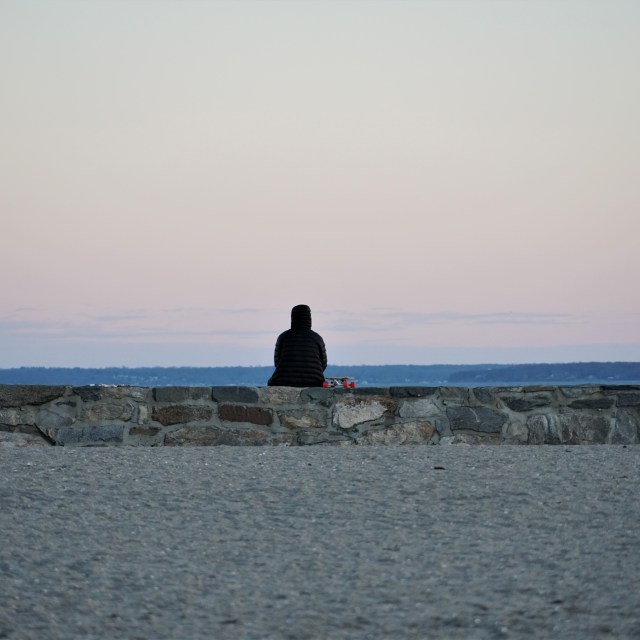 Telephoto lens / pandemic photographers / social distancing. // micropoetry - haiku - haikumages